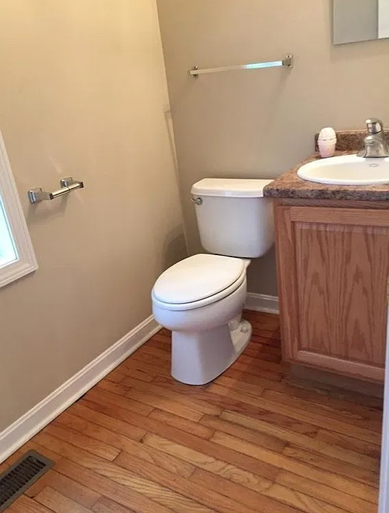 2 bed, 1.5 bath, 1148 sqft, $1,800 — Photo 4
