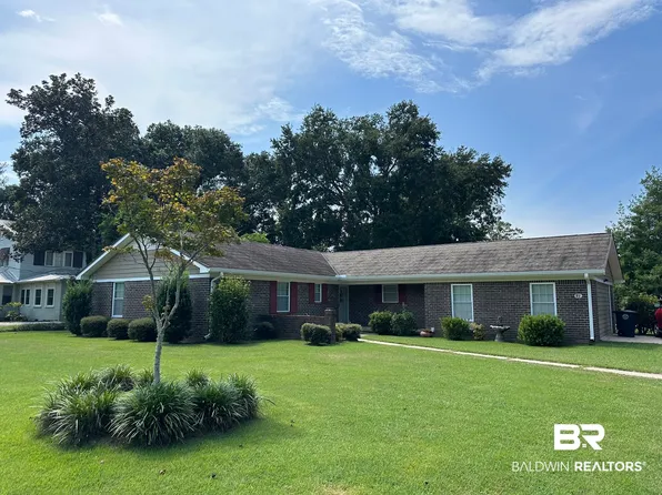 57 N Ingleside St, Fairhope, AL 36532