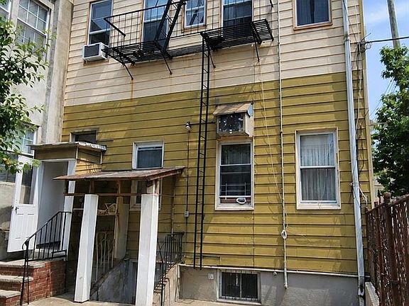 5th image of 5427 Arnold Avenue