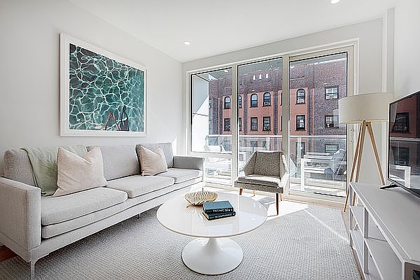 1st image of 148-33 90th Ave #606