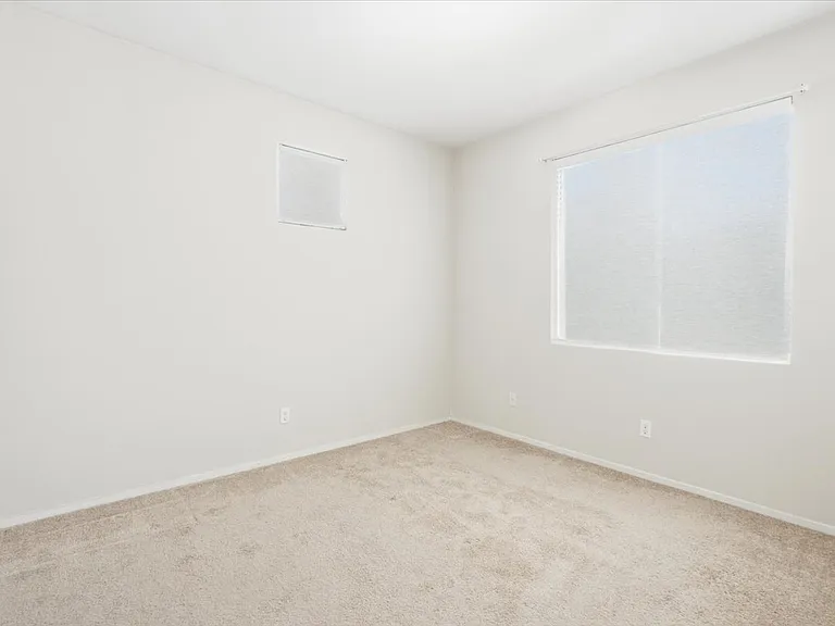 9386 Laguna Pointe Way — Photo 20