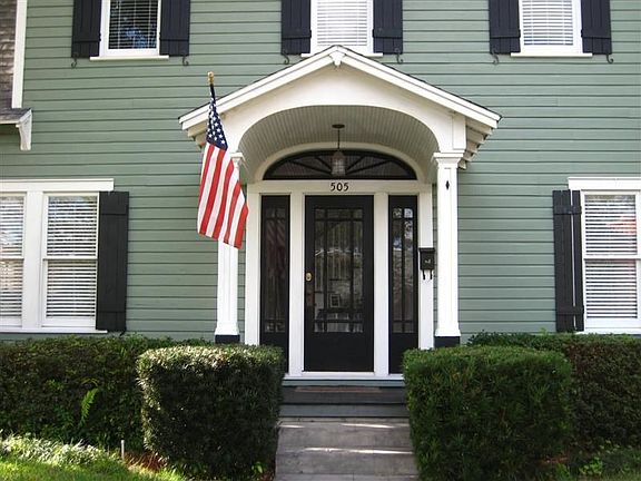 Great curb appeal