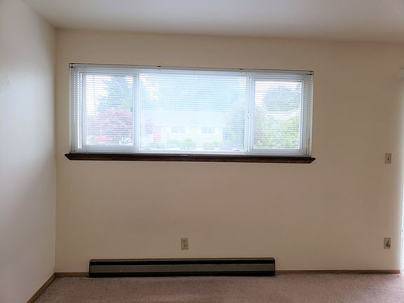 4th image of 12722 76th Ave S APT 105