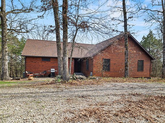 2nd image of 103 Rustic Ridge Drive