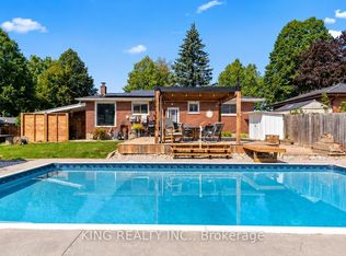 6 Genevive Cres, London, ON N5Y 4A8