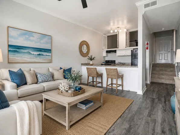 The Oceanfront Galveston Apartments