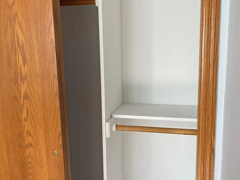 3040 S 35th Ave — Photo 5
