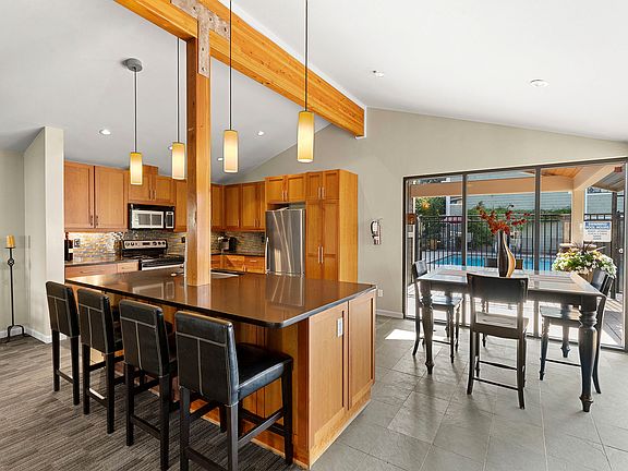 3rd image of 10615 SE 250th Pl #F201