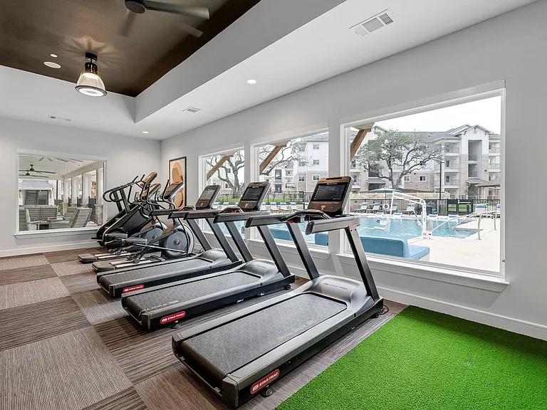 THE RESIDENCES AT LANDON RIDGE — Photo 20
