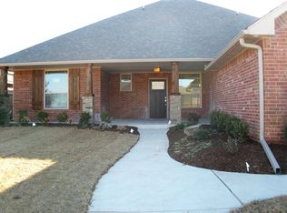 232 Ness Dr, Norman, OK 73069