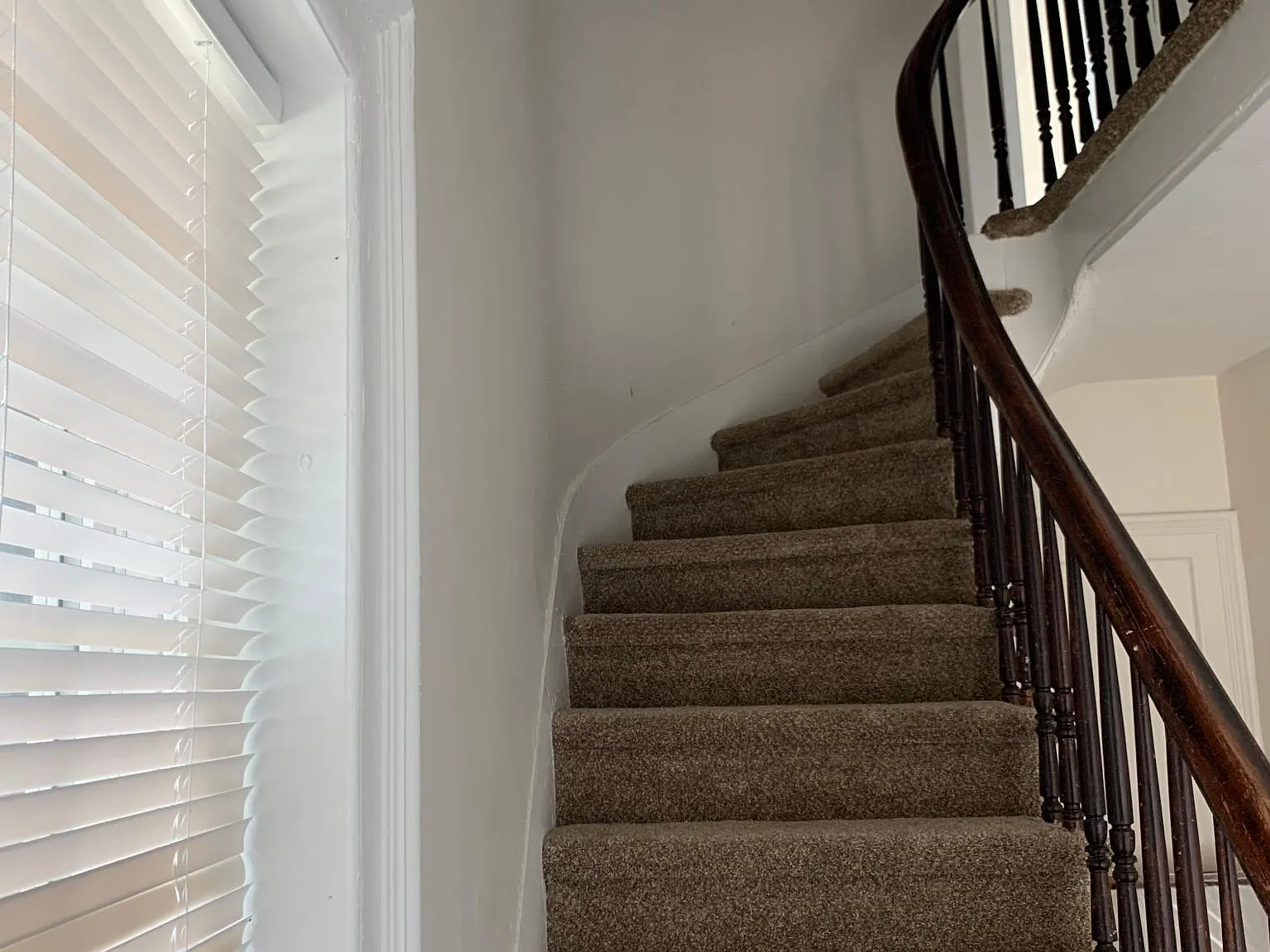 2 bed, 1250 sqft, $1,650 — Photo 2