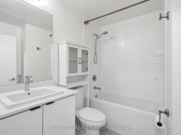 55 Duke St W #329 — Photo 12