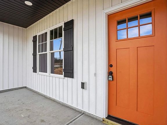 4th image of 339 Allen Rd