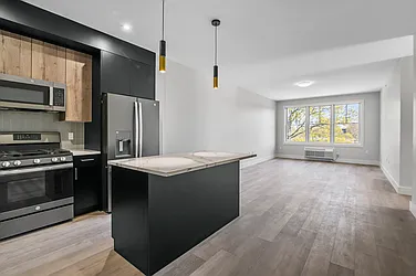 2021 Jones Road, #106