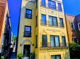 5759 N Washtenaw Ave, Chicago, IL