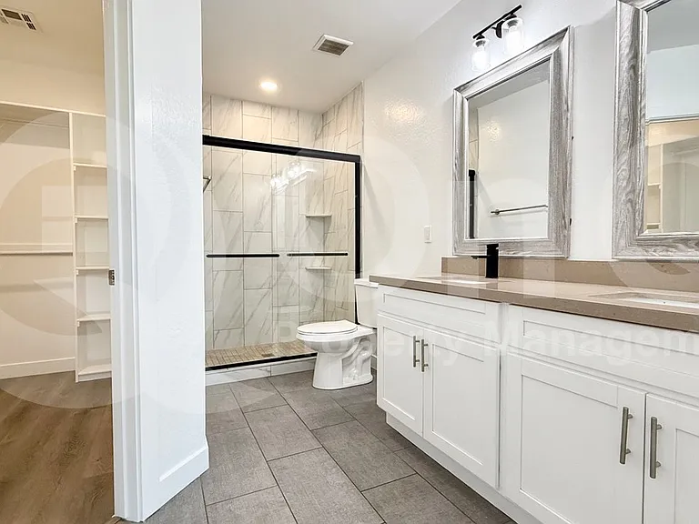 9160 N 67th Ave #212 — Photo 9