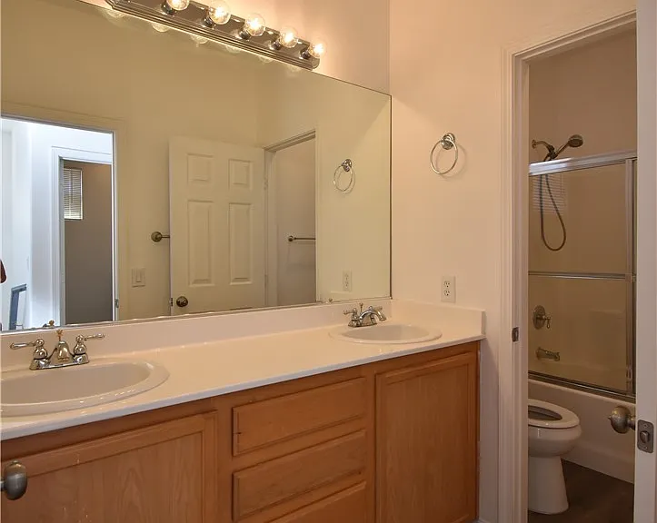 4448 Mount Penteli Ave — Photo 20