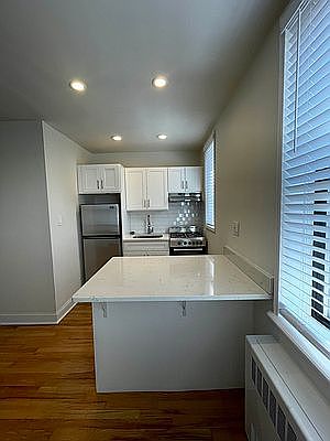 2nd image of 142-07 Hoover Ave #616