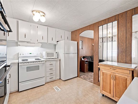 5th image of 3003 Hualapai Mountain Road #19