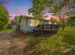 800 E Heath Rd, Rose City, MI 48654