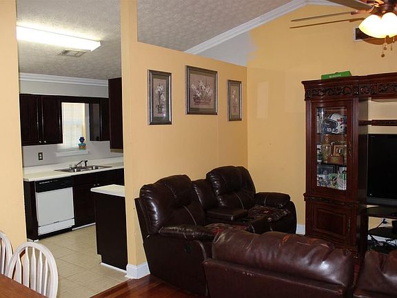 5th image of 132 Georgia Belle Dr