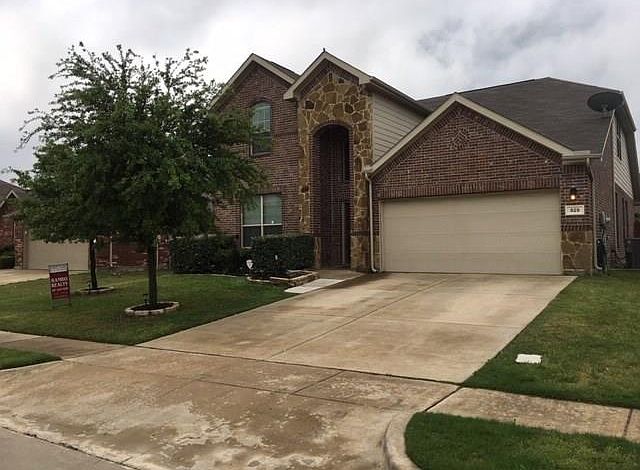 1st image of 929 Misty Oak Trl