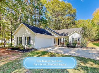 365 Widewater Dr, Newnan, GA 30265