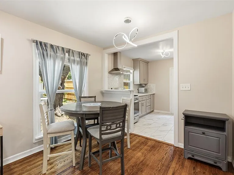 4308 Donnelly Ave — Photo 12