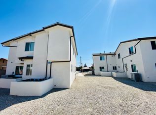 1635 E 33rd St, Los Angeles, CA 90011
