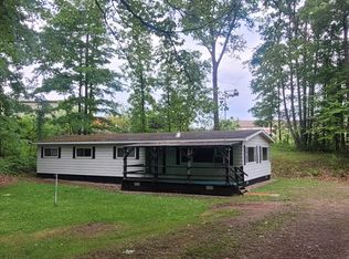 8170 Round Lake Hwy, Manitou Beach, MI 49253