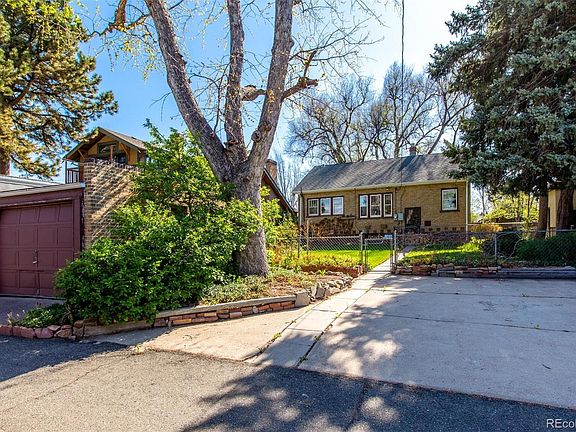 4th image of 1327 S Corona St