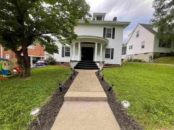 2860 Forest Ave, Ashland, KY 41101