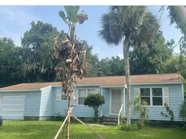 1276 Panama Dr, Sarasota, FL 34234