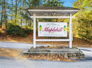 38 Oak Ter, Burrillville, RI 02839