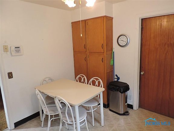 4th image of 4008 Arnelle Dr