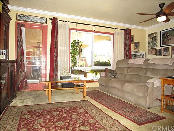 3rd image of 3134 Lomina Ave