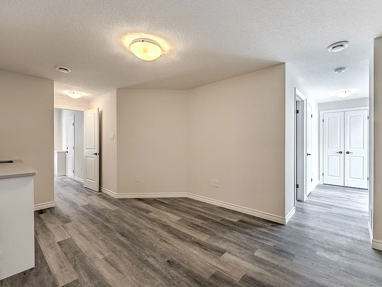 435 Callaway Rd — Photo 15