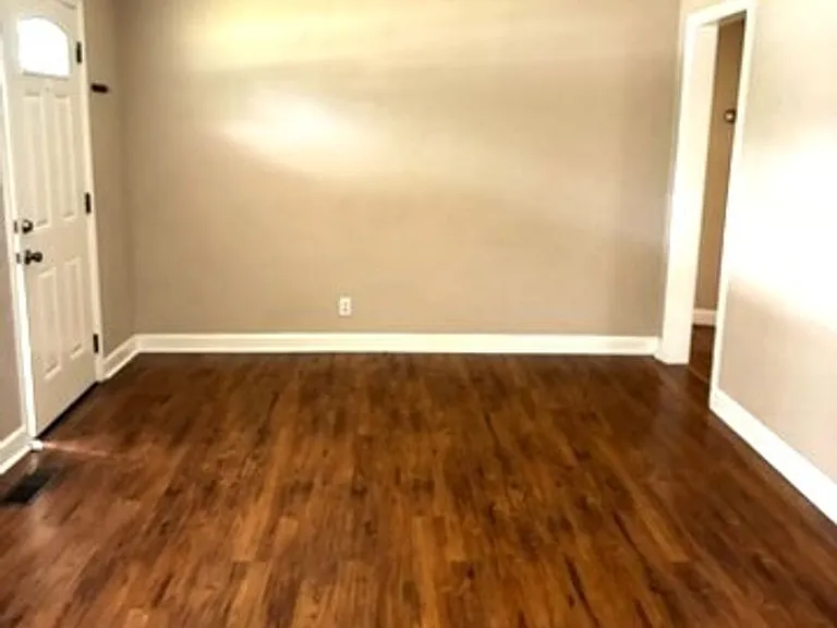 3802 Woodland Dr — Photo 5