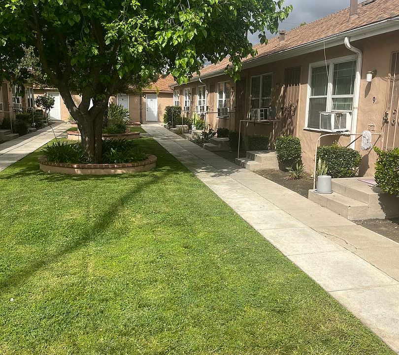 1st image of 925 N Azusa Ave #10