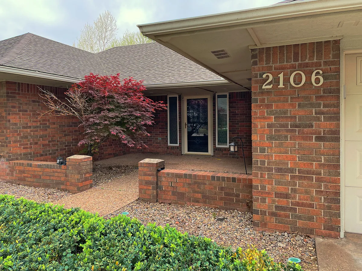 Building Photo - 2106 Appomattox