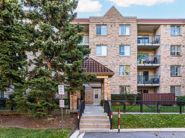 3499 Upper Middle Rd #108, Burlington, ON L7M 4M7