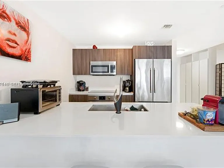 488 NE 18th St #2307 — Photo 9