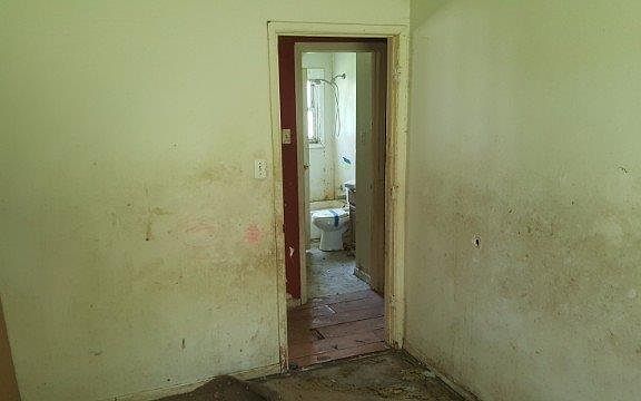 5th image of 3202 Keays Ave
