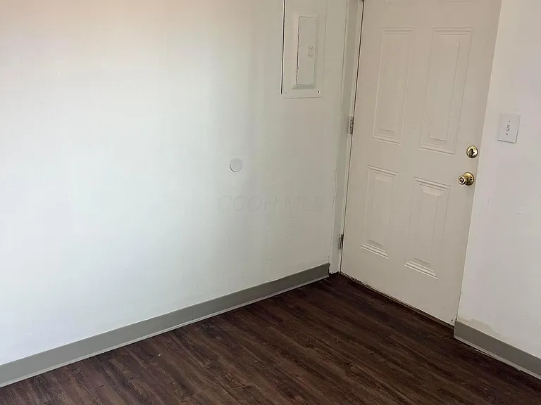 98 Buckeye Cir — Photo 9