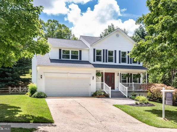 363 Winged Foot Dr, Westminster, MD 21158