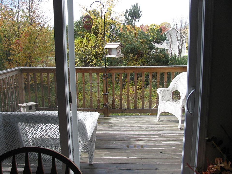 large private deck off dining