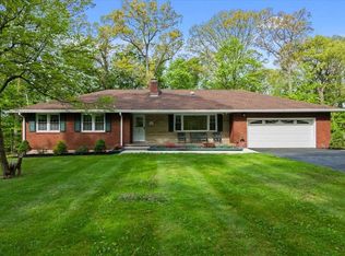 3 Dogwood Hill Rd, Wappingers Falls, NY 12590