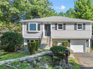 253 W Spring St, West Haven, CT 06516