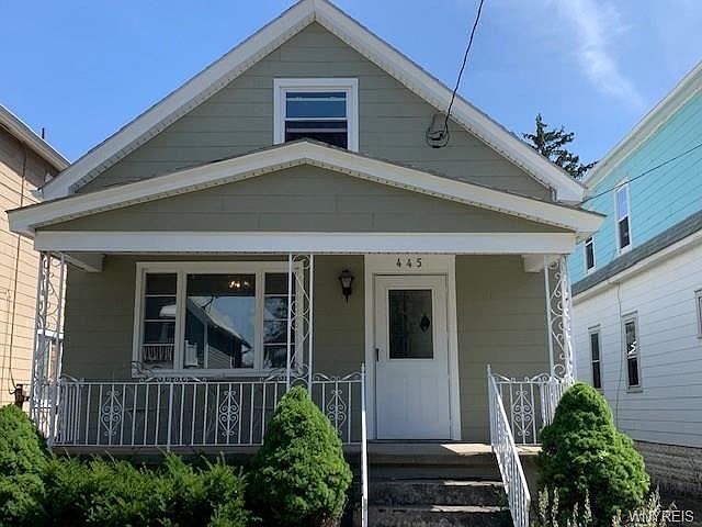 1st image of 445 Willett St