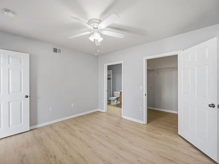 1195 Villagio Cir #208 — Photo 20